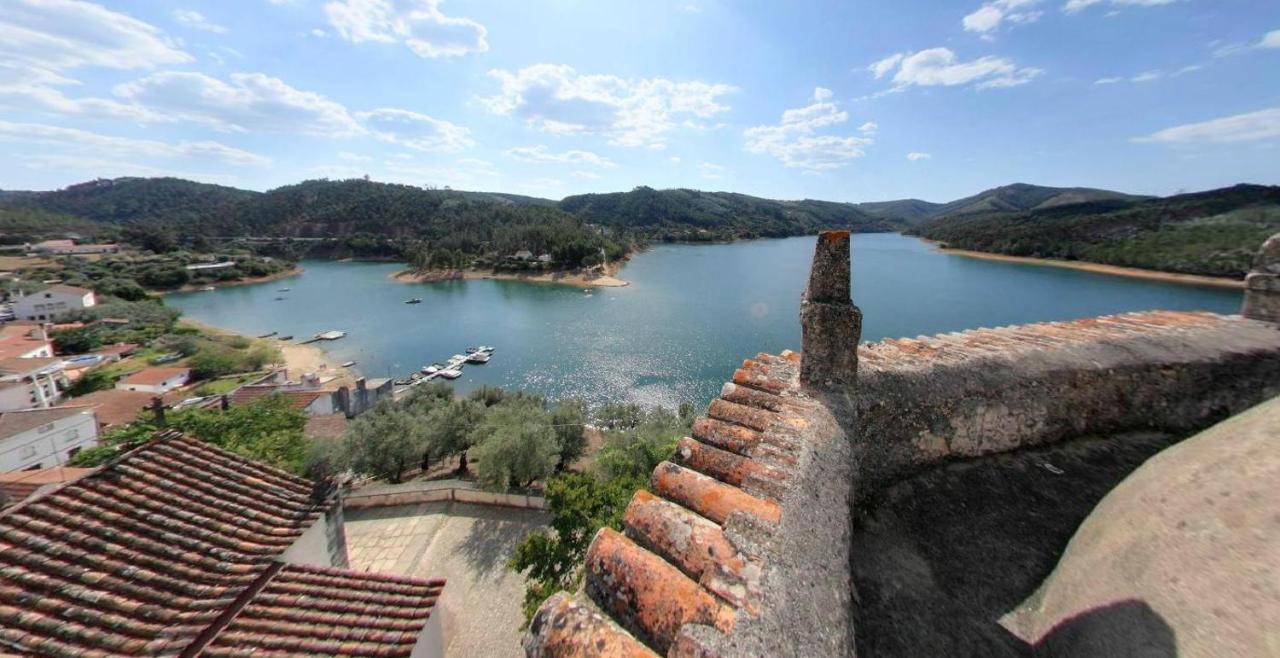 Casa Da Eira Em Dornes - Casa De Campo Familiar Com Piscina Konuk evi Dış mekan fotoğraf