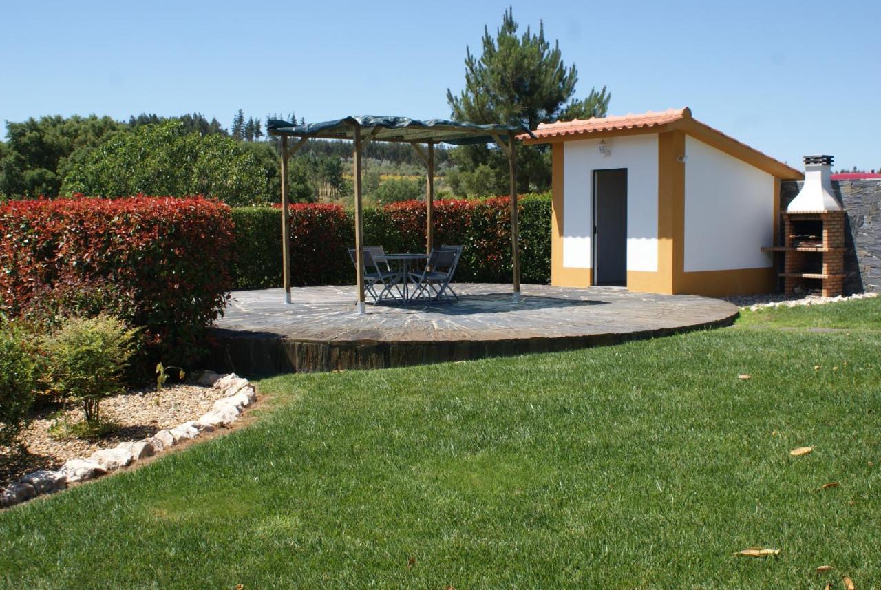 Casa Da Eira Em Dornes - Casa De Campo Familiar Com Piscina Konuk evi Dış mekan fotoğraf